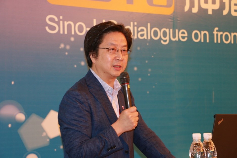 江泽飞教授致辞.jpg